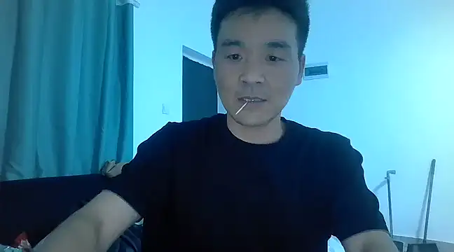 Snapshot of kisstoyousoon2024 chatting on March 16, 2025, 6:34 pm kisstoyousoon2024 online show from March 16, 2025, 6:34 pm