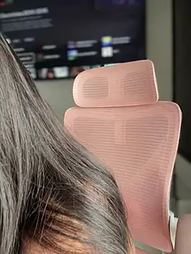 veronicaapink online show from March 2, 2025, 7:34 pm