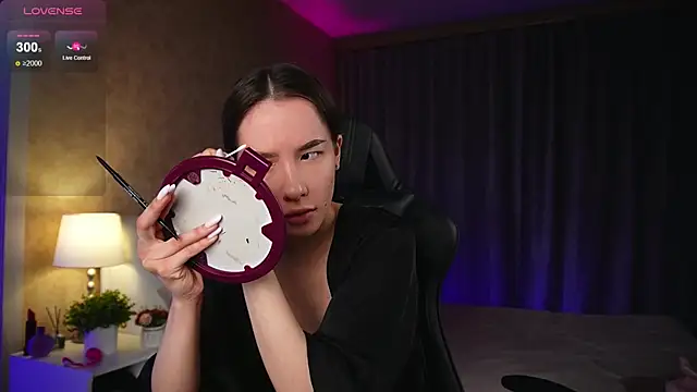 Amely Young online show from December 22, 2024, 2:06 am