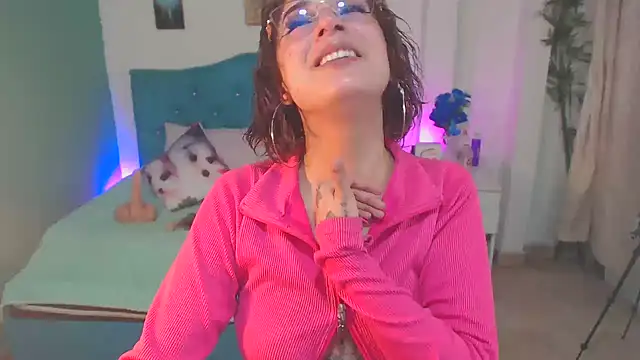 Cinthya-Gomez6 online show from March 3, 2025, 6:01 pm