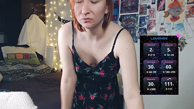 Snapshot of licentia__poetica chatting on February 8, 2025, 4:47 am licentia poetica online show from February 8, 2025, 4:47 am