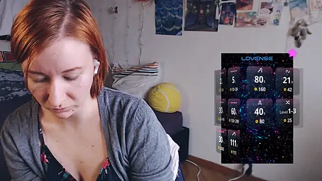 Snapshot of licentia__poetica chatting on February 8, 2025, 7:48 am licentia poetica online show from February 8, 2025, 7:48 am