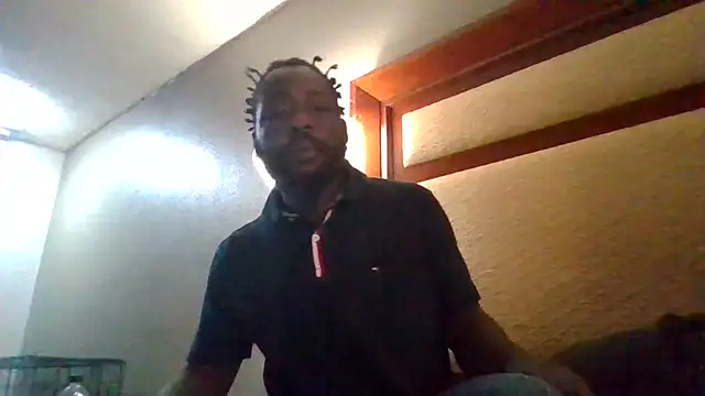 Snapshot of Mrbbc803 chatting on February 18, 2025, 12:04 am Mrbbc803 online show from February 18, 2025, 12:04 am