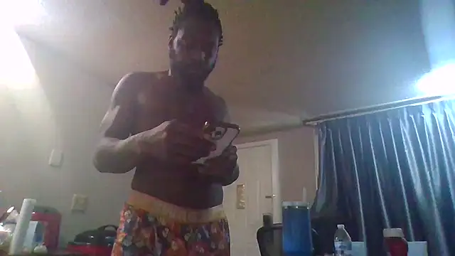 Snapshot of Mrbbc803 chatting on March 4, 2025, 6:50 pm Mrbbc803 online show from March 4, 2025, 6:50 pm