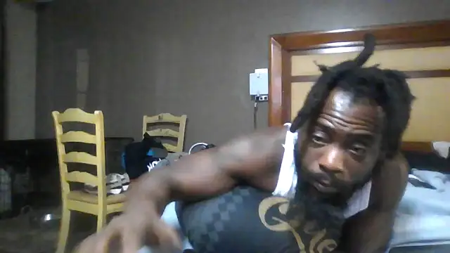 Snapshot of Mrbbc803 chatting on September 28, 2025, 6:19 am Mrbbc803 online show from September 28, 2025, 6:19 am