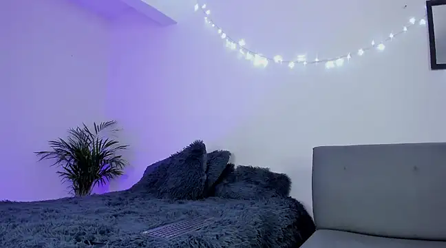 Snapshot of Giraldo_cns chatting on December 20, 2024, 5:36 am Giraldo cns online show from December 20, 2024, 5:36 am