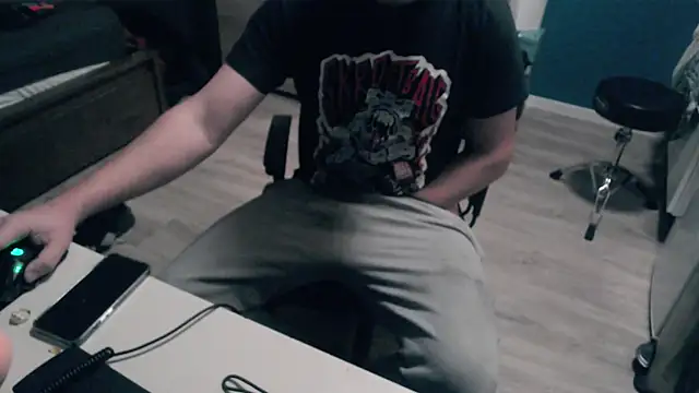 Snapshot of 050kek2 chatting on February 2, 2025, 6:10 pm 050kek2 online show from February 2, 2025, 6:10 pm