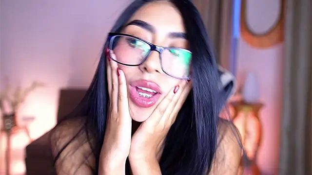 Sara albrecht online show from December 30, 2024, 7:00 pm