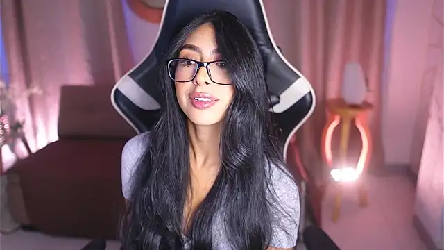 Sara albrecht online show from February 1, 2025, 1:20 pm