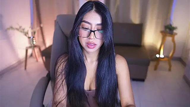 Sara albrecht online show from March 20, 2025, 12:43 pm