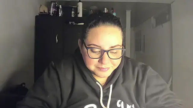 Snapshot of tetasgrandes_karol chatting on September 9, 2025, 10:15 am tetasgrandes karol online show from September 9, 2025, 10:15 am