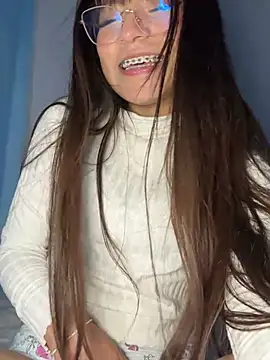 Lily candy X online show from December 21, 2024, 9:01 am