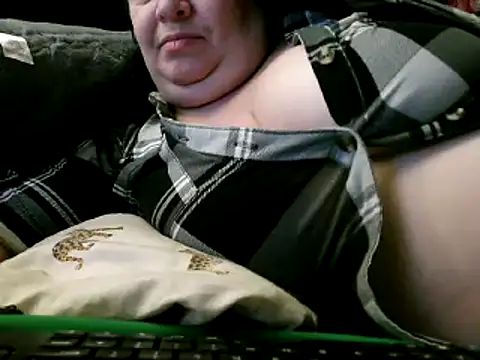 WHITEDAROSE online show from December 9, 2024, 5:07 am