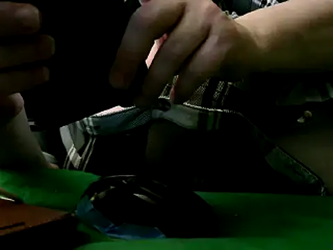 WHITEDAROSE online show from December 9, 2024, 9:05 pm