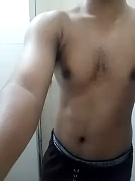 Snapshot of hottboy_39 chatting on December 4, 2024, 7:50 am hottboy 39 online show from December 4, 2024, 7:50 am