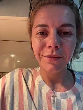 tanyagrey online show from November 13, 2025, 7:07 am