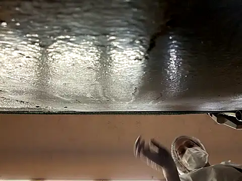 miicheele32 online show from November 3, 2025, 2:24 am