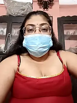 Snapshot of LAVERNIYA_ chatting on December 13, 2024, 11:23 am LAVERNIYA  online show from December 13, 2024, 11:23 am