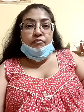 Snapshot of LAVERNIYA_ chatting on December 30, 2024, 11:04 am LAVERNIYA  online show from December 30, 2024, 11:04 am