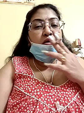 Snapshot of LAVERNIYA_ chatting on January 28, 2025, 1:38 pm LAVERNIYA  online show from January 28, 2025, 1:38 pm