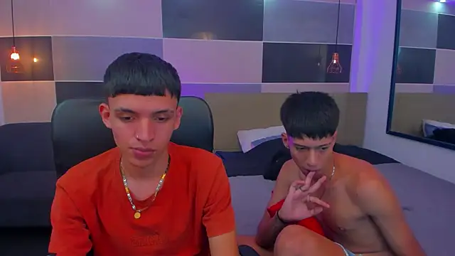 Snapshot of Juan_Nd_Steven chatting on January 9, 2025, 7:21 am Juan Nd Steven online show from January 9, 2025, 7:21 am