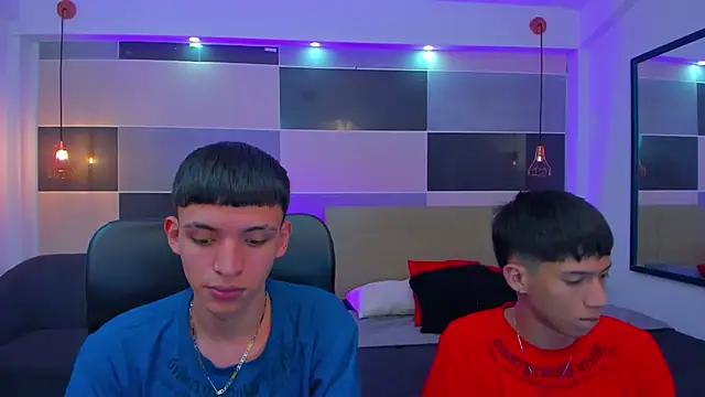 Snapshot of Juan_Nd_Steven chatting on January 11, 2025, 4:16 am Juan Nd Steven online show from January 11, 2025, 4:16 am