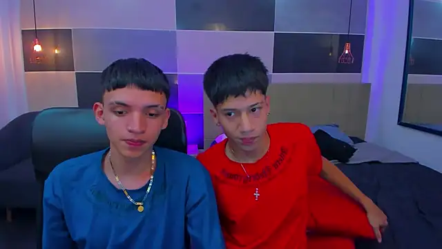 Snapshot of Juan_Nd_Steven chatting on January 11, 2025, 7:17 am Juan Nd Steven online show from January 11, 2025, 7:17 am