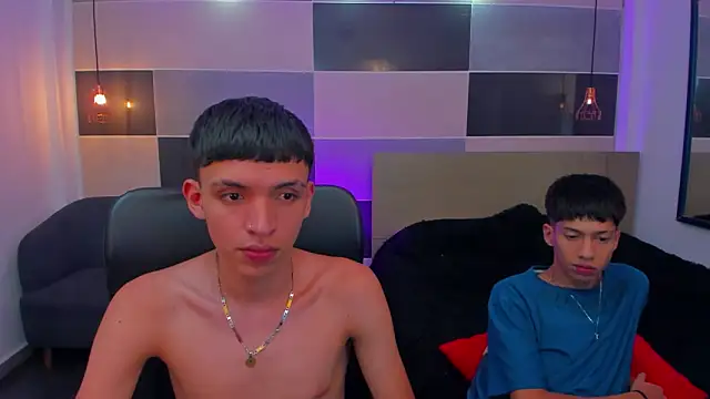 Snapshot of Juan_Nd_Steven chatting on January 14, 2025, 7:17 am Juan Nd Steven online show from January 14, 2025, 7:17 am