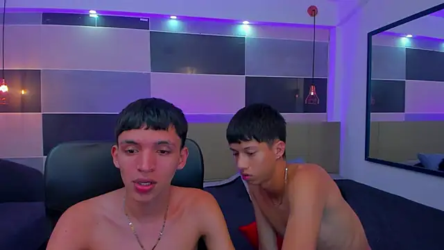 Snapshot of Juan_Nd_Steven chatting on January 31, 2025, 8:01 am Juan Nd Steven online show from January 31, 2025, 8:01 am