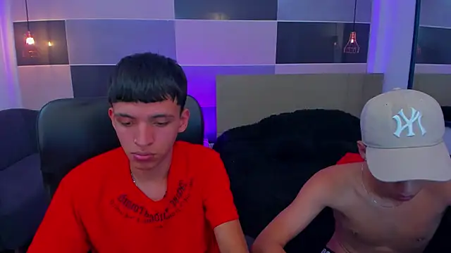 Snapshot of Juan_Nd_Steven chatting on February 1, 2025, 3:28 pm Juan Nd Steven online show from February 1, 2025, 3:28 pm