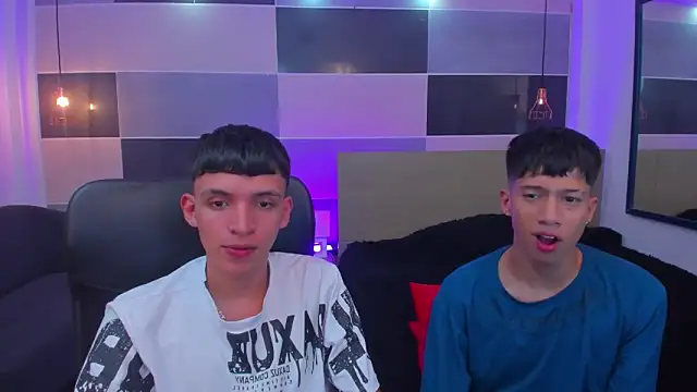 Snapshot of Juan_Nd_Steven chatting on February 8, 2025, 7:15 am Juan Nd Steven online show from February 8, 2025, 7:15 am