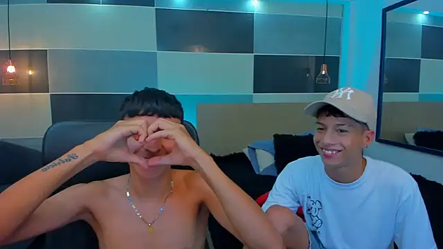 Snapshot of Juan_Nd_Steven chatting on February 14, 2025, 7:07 am Juan Nd Steven online show from February 14, 2025, 7:07 am