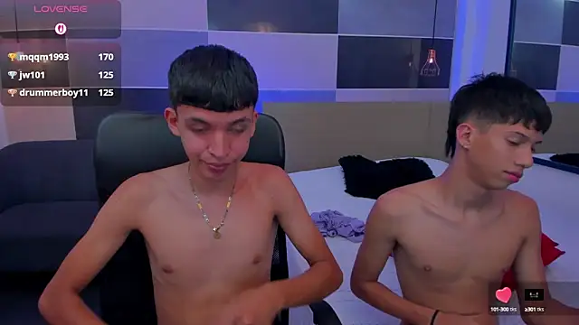 Snapshot of Juan_Nd_Steven chatting on February 22, 2025, 7:45 am Juan Nd Steven online show from February 22, 2025, 7:45 am