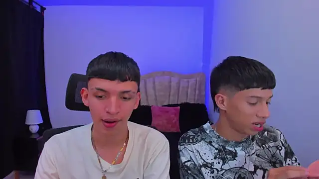 Snapshot of Juan_Nd_Steven chatting on September 9, 2025, 2:22 am Juan Nd Steven online show from September 9, 2025, 2:22 am