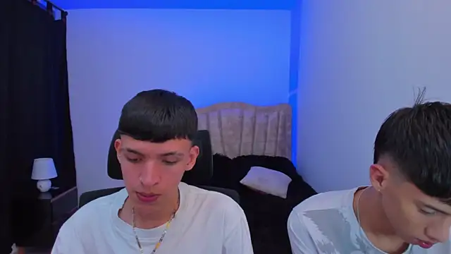 Snapshot of Juan_Nd_Steven chatting on September 20, 2025, 12:33 am Juan Nd Steven online show from September 20, 2025, 12:33 am