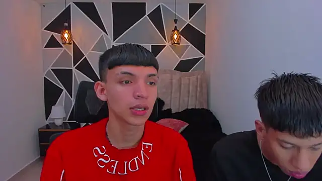 Snapshot of Juan_Nd_Steven chatting on November 13, 2025, 4:00 am Juan Nd Steven online show from November 13, 2025, 4:00 am