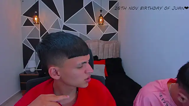 Snapshot of Juan_Nd_Steven chatting on November 21, 2025, 2:54 am Juan Nd Steven online show from November 21, 2025, 2:54 am