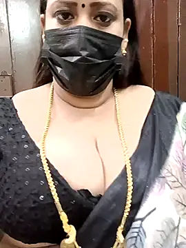 Snapshot of ashikaa_r chatting on February 27, 2025, 4:21 pm ashikaa r online show from February 27, 2025, 4:21 pm