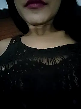 Snapshot of Hot_Goldengirl chatting on March 21, 2025, 10:28 am Hot Goldengirl online show from March 21, 2025, 10:28 am