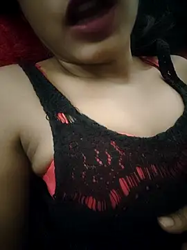 Snapshot of Hot_Goldengirl chatting on March 21, 2025, 8:40 pm Hot Goldengirl online show from March 21, 2025, 8:40 pm