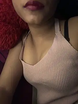 Snapshot of Hot_Goldengirl chatting on October 10, 2025, 8:08 pm Hot Goldengirl online show from October 10, 2025, 8:08 pm