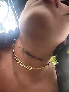 Snapshot of luisa16xxx chatting on September 24, 2025, 7:06 pm luisa16xxx online show from September 24, 2025, 7:06 pm