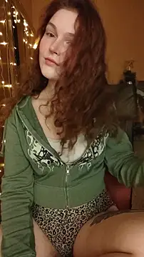 Snapshot of Jenna_Sativa chatting on December 14, 2025, 2:00 pm Jenna Sativa online show from December 14, 2025, 2:00 pm