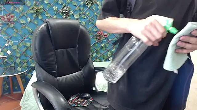 Waturox online show from February 11, 2025, 1:41 am