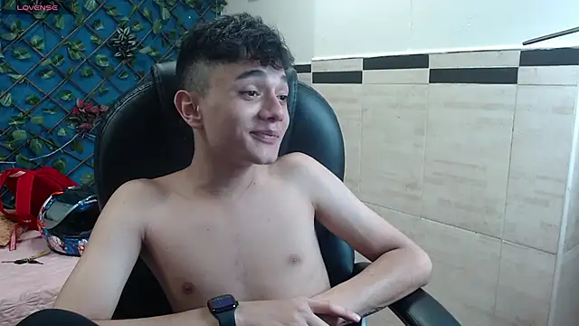 Waturox online show from October 28, 2025, 7:16 pm