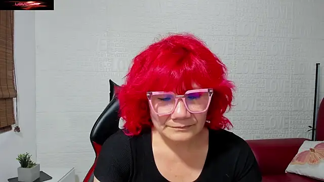 Snapshot of Salomeediaz_ chatting on February 3, 2025, 9:07 pm Salomeediaz online show from February 3, 2025, 9:07 pm