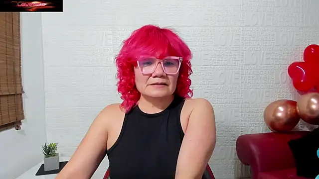 Snapshot of Salomeediaz_ chatting on February 15, 2025, 4:03 am Salomeediaz online show from February 15, 2025, 4:03 am