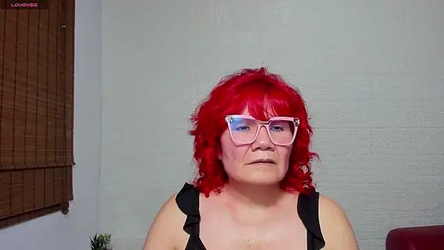 Snapshot of Salomeediaz_ chatting on February 24, 2025, 8:58 pm Salomeediaz online show from February 24, 2025, 8:58 pm