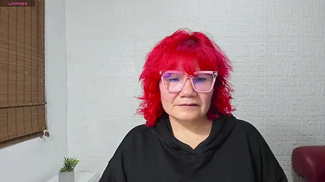 Snapshot of Salomeediaz_ chatting on March 4, 2025, 8:05 pm Salomeediaz online show from March 4, 2025, 8:05 pm