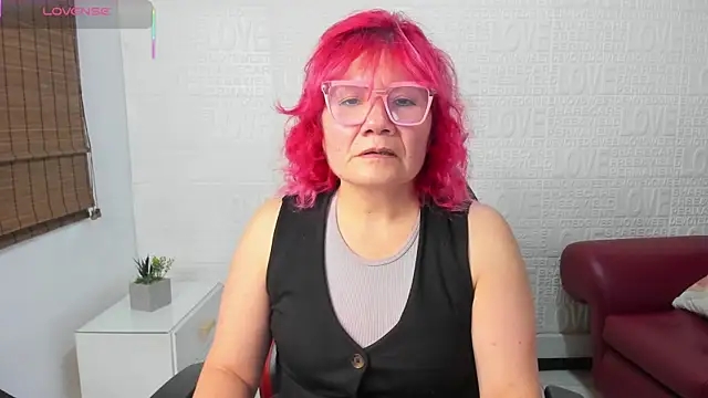 Snapshot of Salomeediaz_ chatting on March 14, 2025, 8:06 pm Salomeediaz online show from March 14, 2025, 8:06 pm